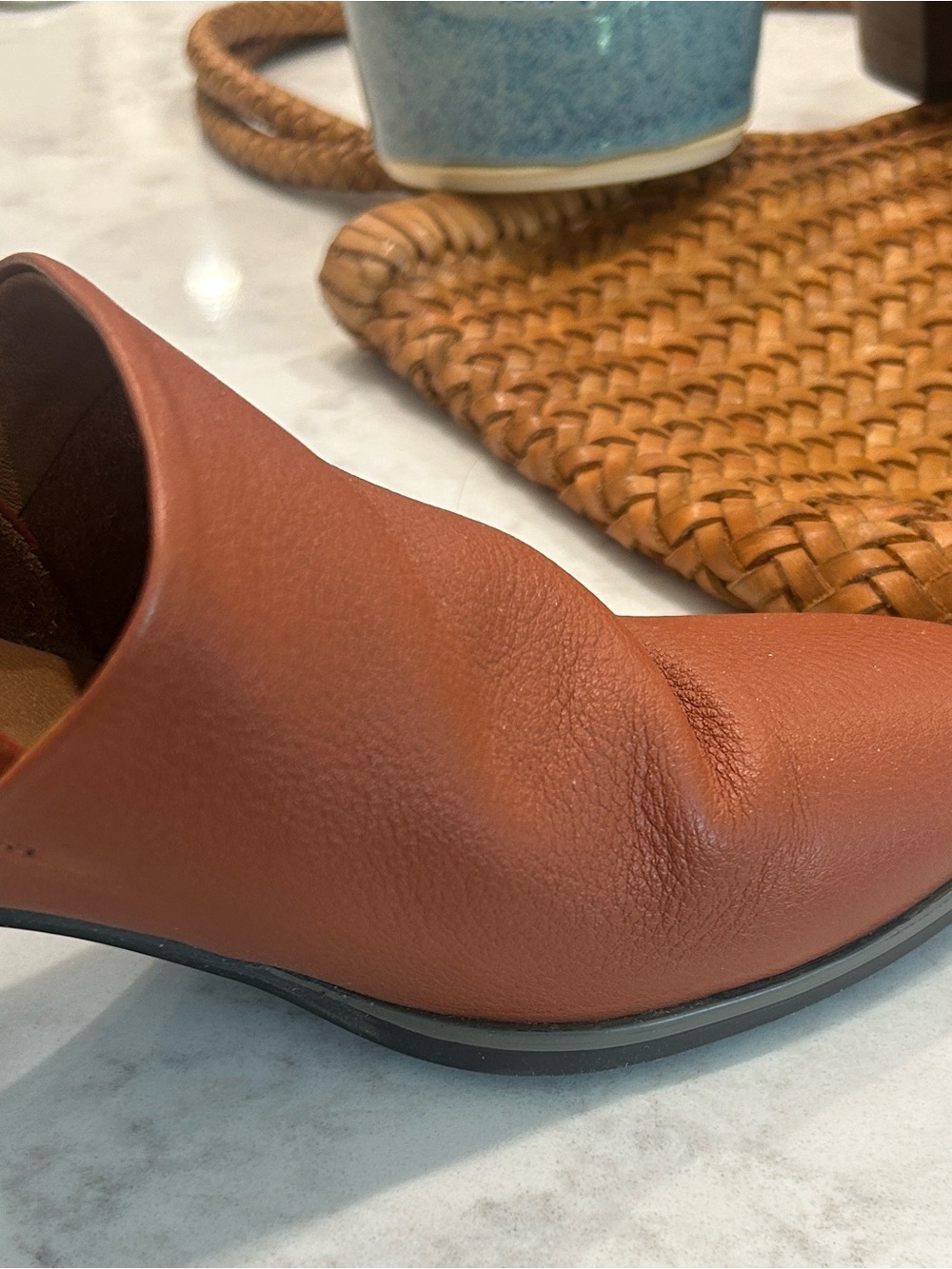 Bueno Kesia size 39 Women's Caramel Tan Leather Ankle Boots. Hard to find!!!